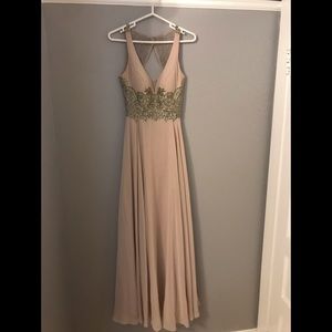 Betsy and Adam prom dress